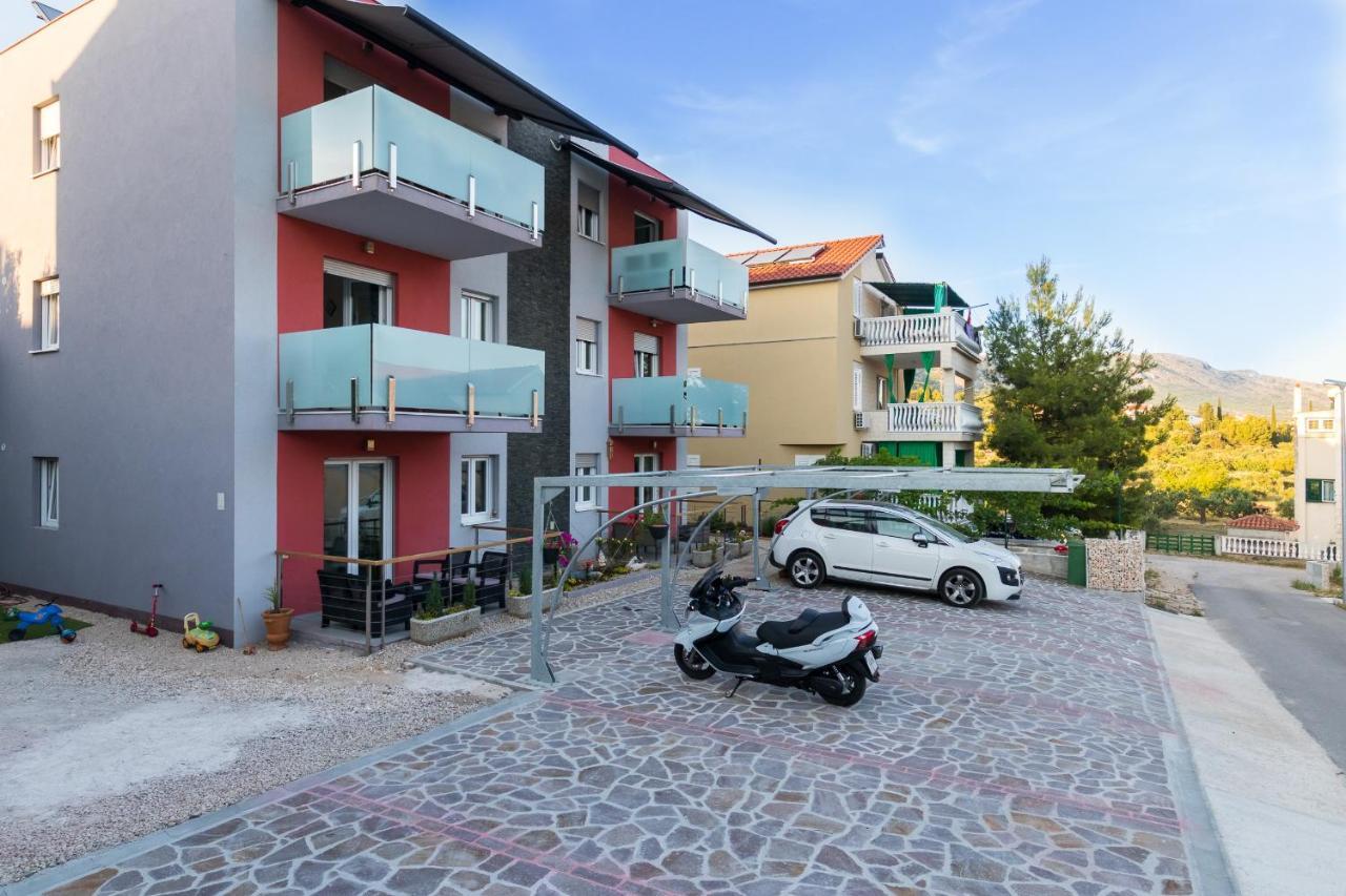 Apartments And Rooms With Parking Space Grebastica, Sibenik - 17831 외부 사진
